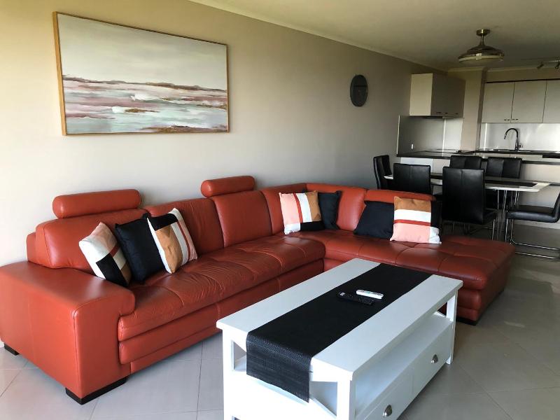 Coral Towers Holiday Suites image