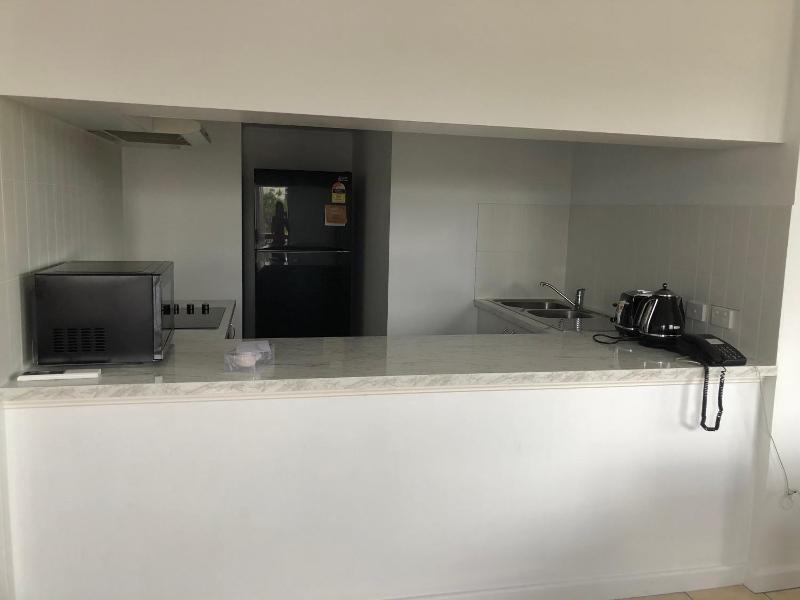 Coral Towers Holiday Suites image
