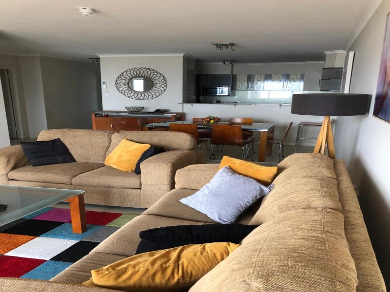 Coral Towers Holiday Suites image
