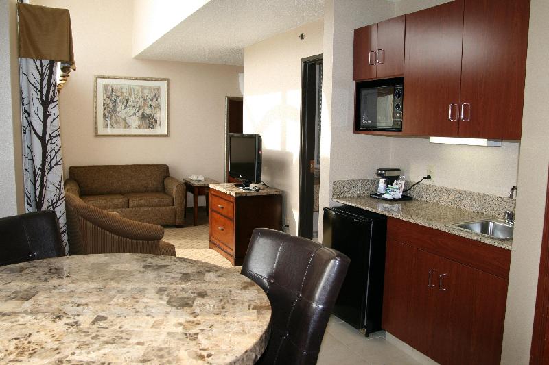 Holiday Inn Express Grove City (Outlet Center) photo 21