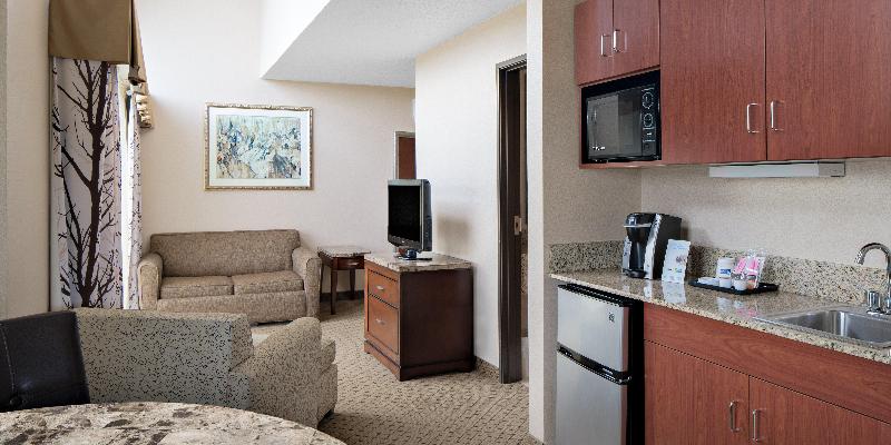 Holiday Inn Express Grove City (Outlet Center) photo 22