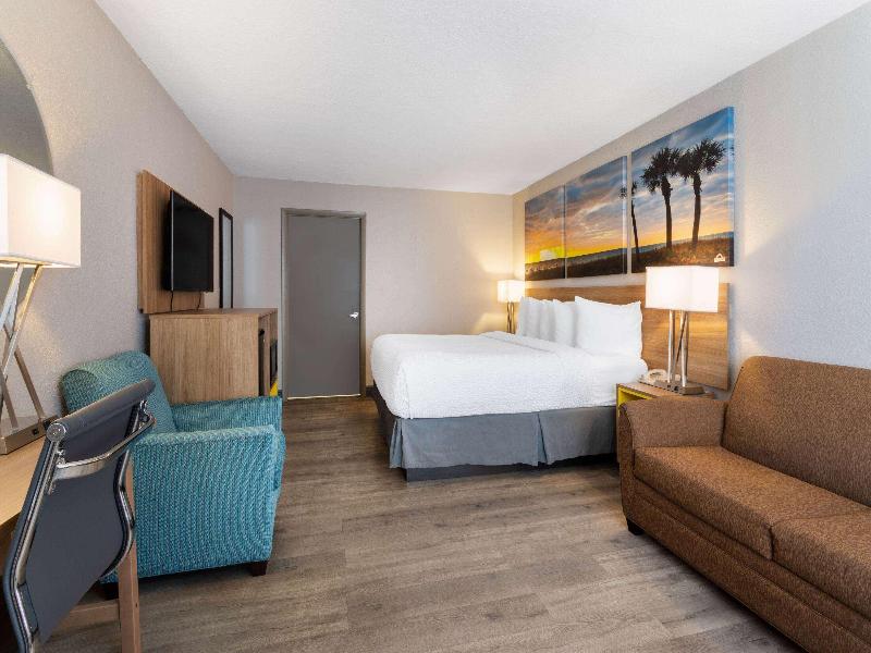 Days Inn by Wyndham Titusville Kennedy SpaceCenter image