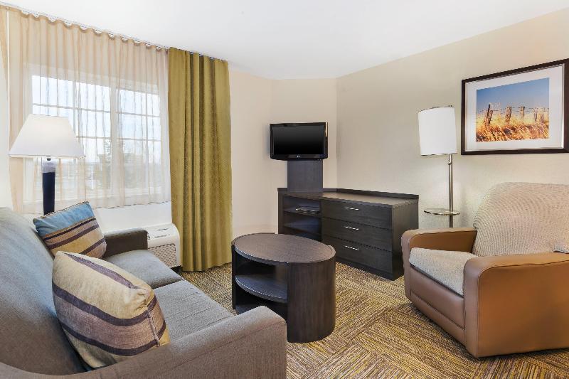 Candlewood Suites Columbus North - Polaris photo 15