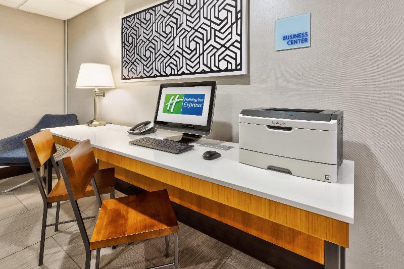 Holiday Inn Express Chillicothe image