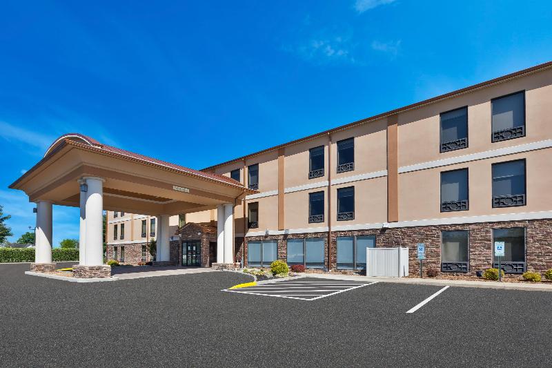 Holiday Inn Express Chillicothe image