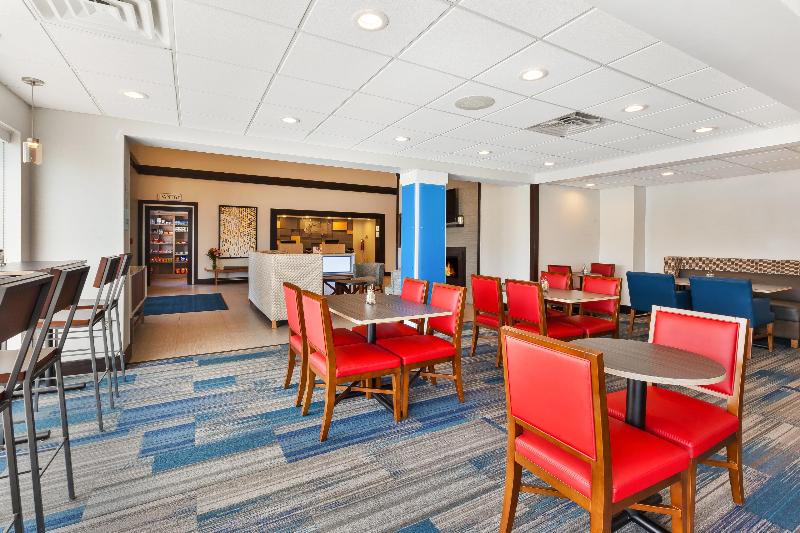 Holiday Inn Express Chillicothe image