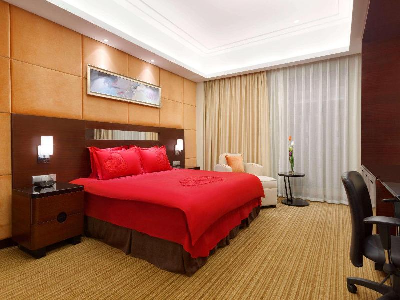 Ramada Plaza Lianyungang image 6