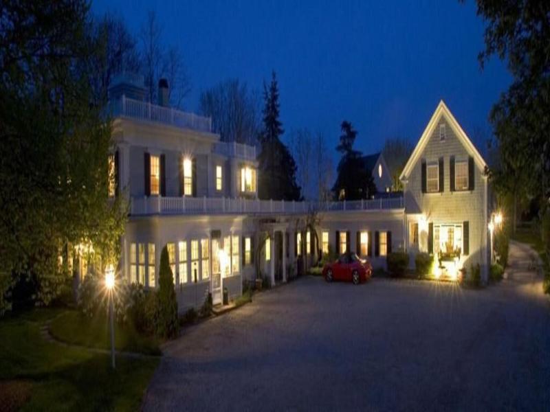 The Whalewalk Inn & Spa image