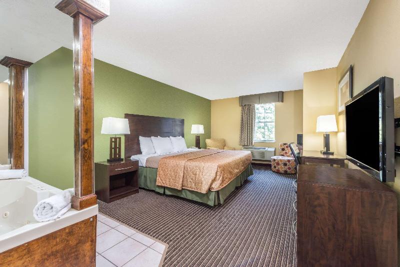 Days Inn by Wyndham Perryville image