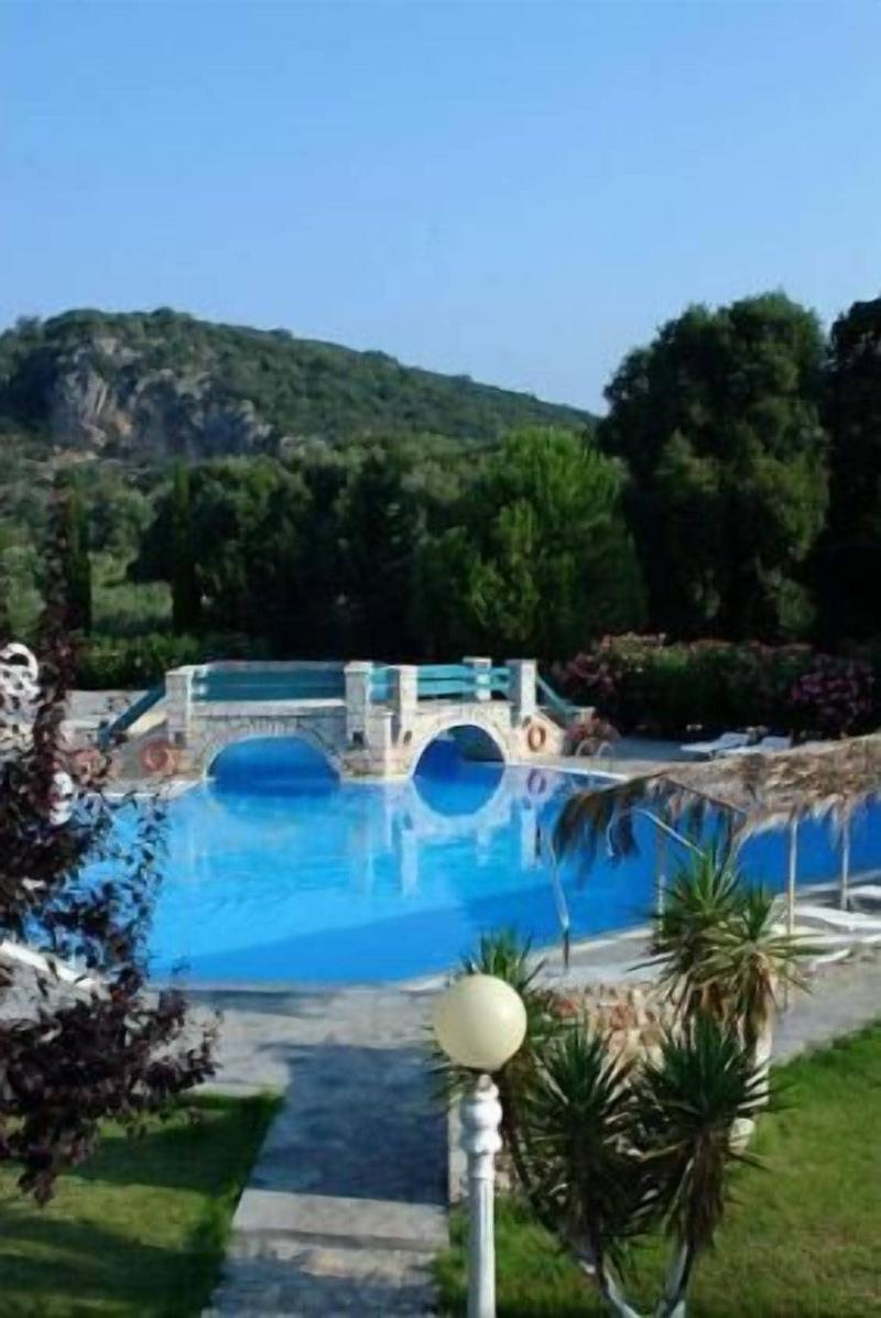 Karavostasi Beach image
