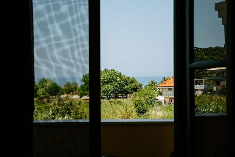 Karavostasi Beach image