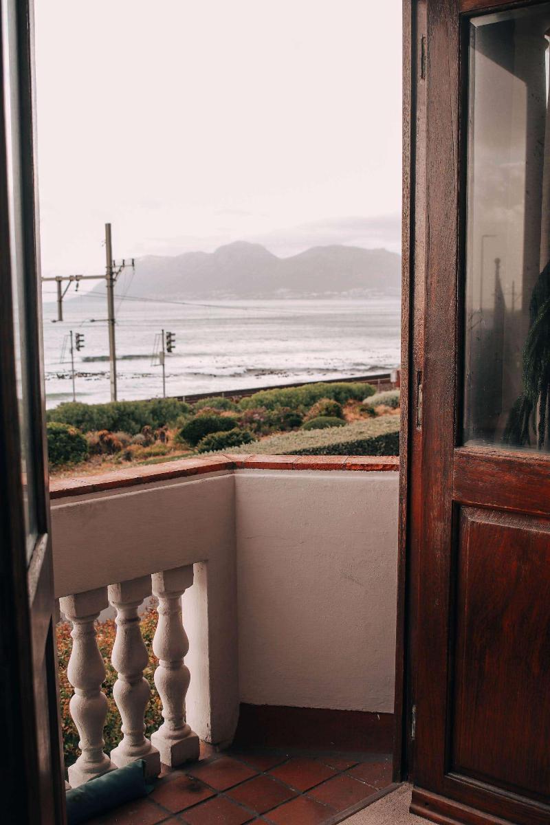 Sonnekus Guest House image