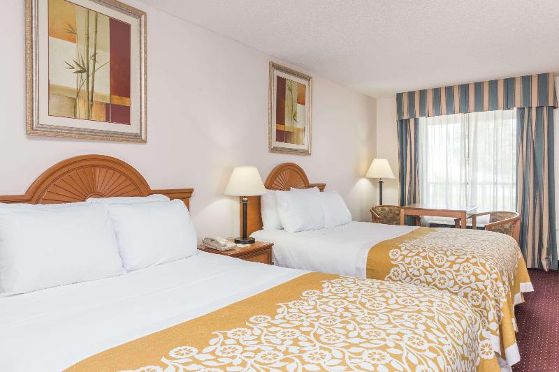 . Days Inn by Wyndham Chiefland