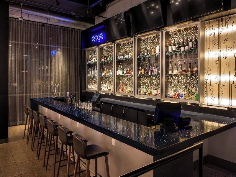 Aloft Charlotte Ballantyne image