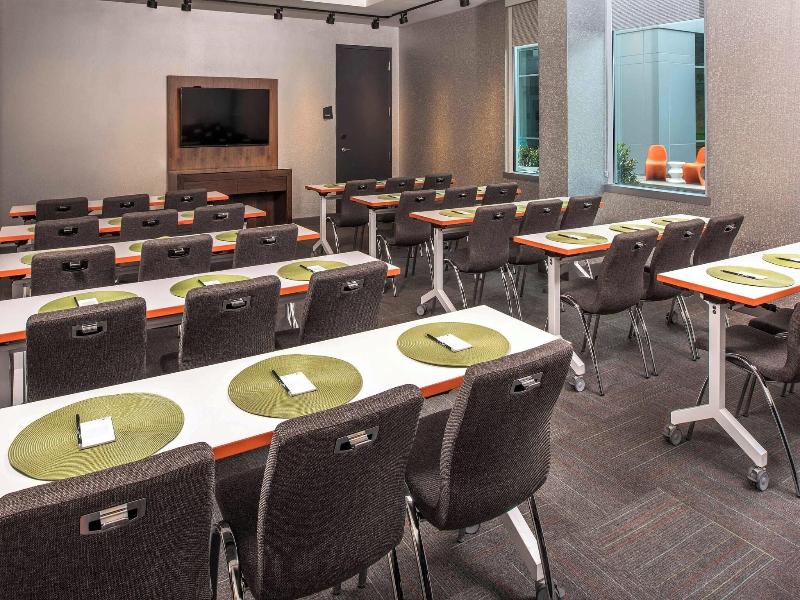 Aloft Charlotte Ballantyne image