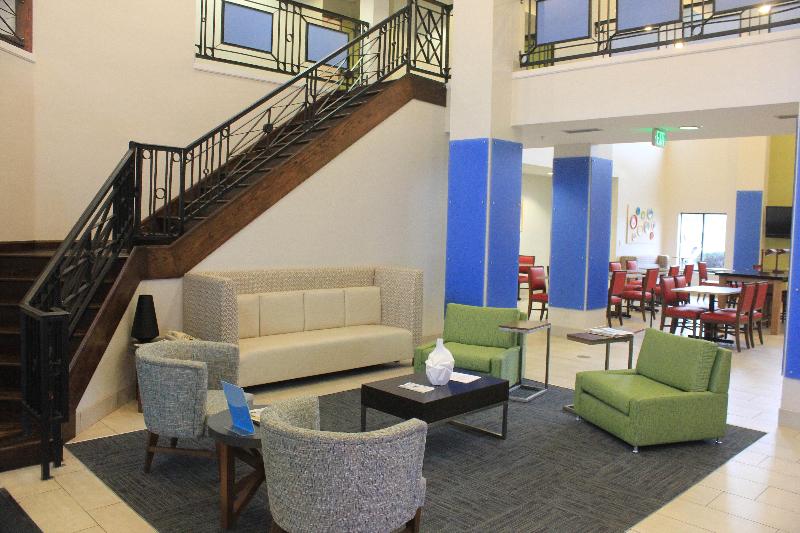 Holiday Inn Express Corydon image