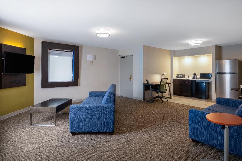 Holiday Inn Express Corydon image