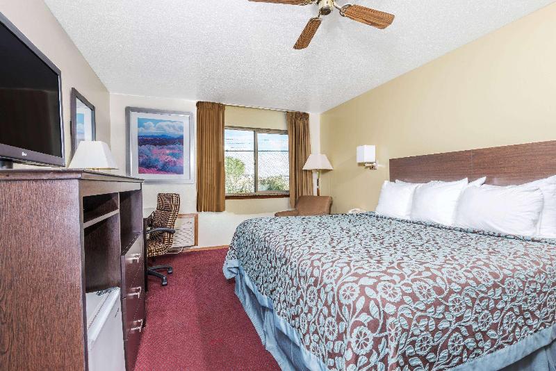 Days Inn by Wyndham Pueblo image
