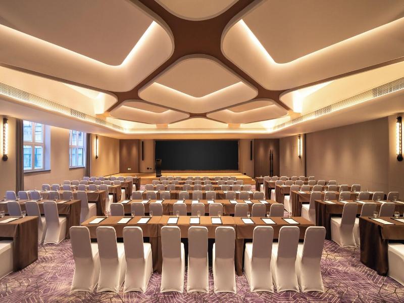 Moxy Chongqing