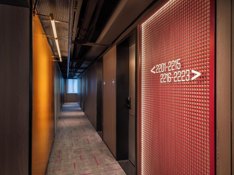 Moxy Chongqing