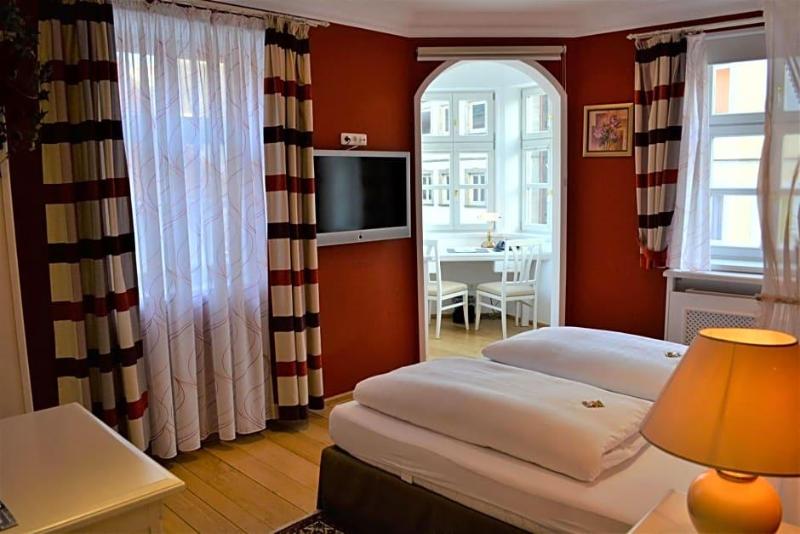 Die Kronacher Stadthotels Pfarrhof & Am Pförtchen image