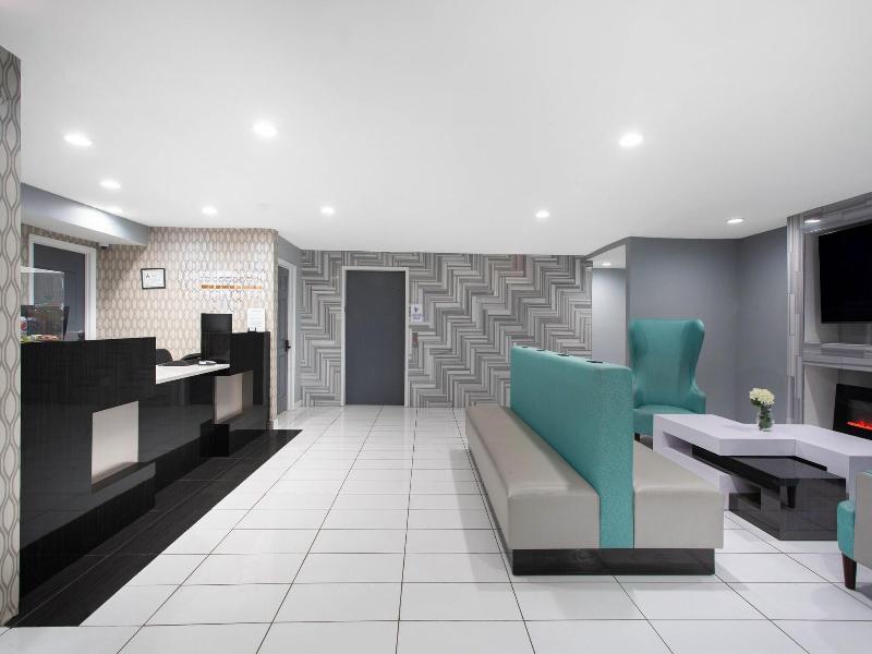 Baymont by Wyndham Charlotte University