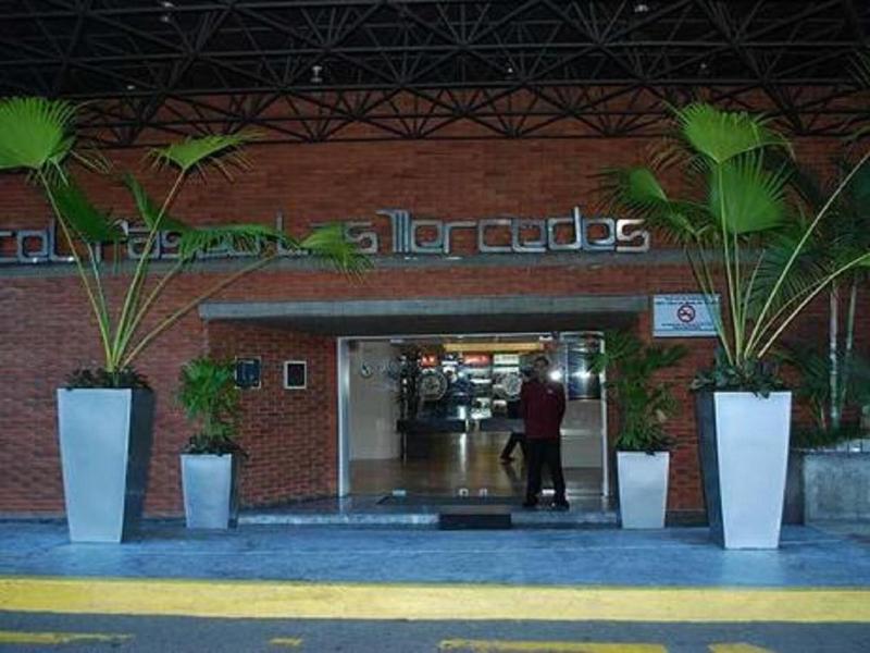 Paseo Las Mercedes Caracas image