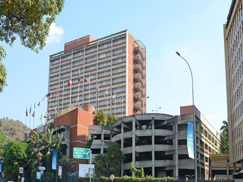 Paseo Las Mercedes Caracas image