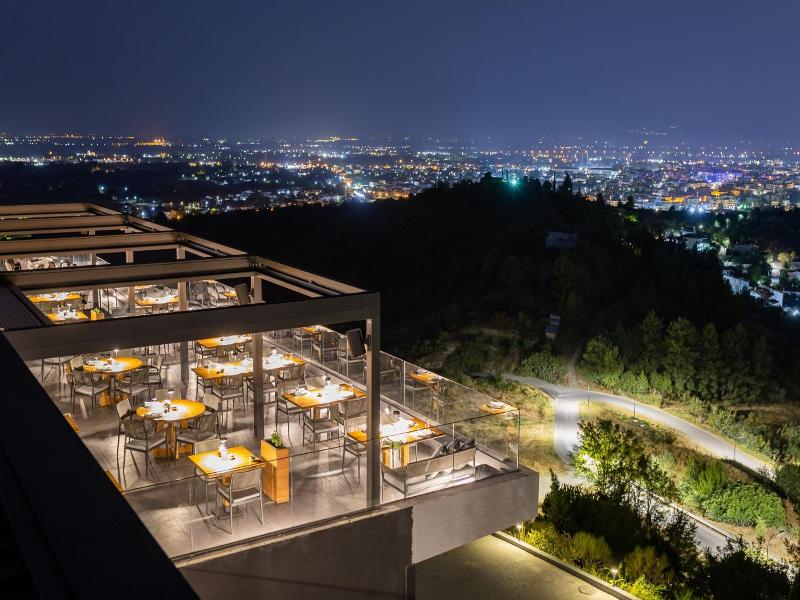 Ananti City Resort image