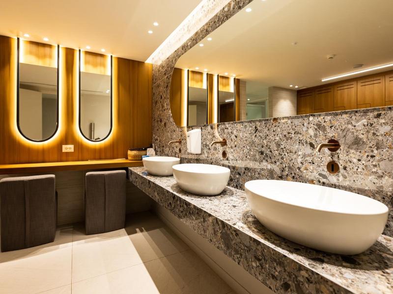 Ananti City Resort image