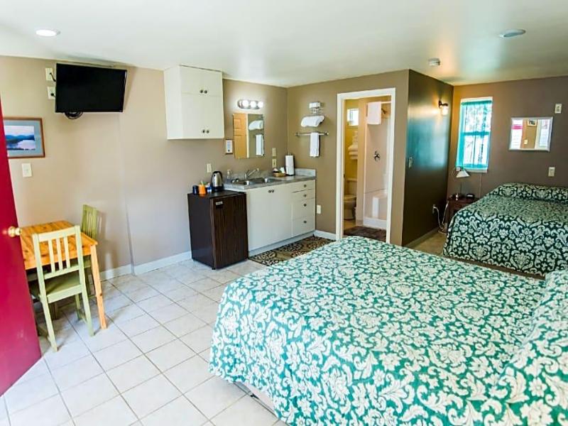 Riverwalk Inn image 5
