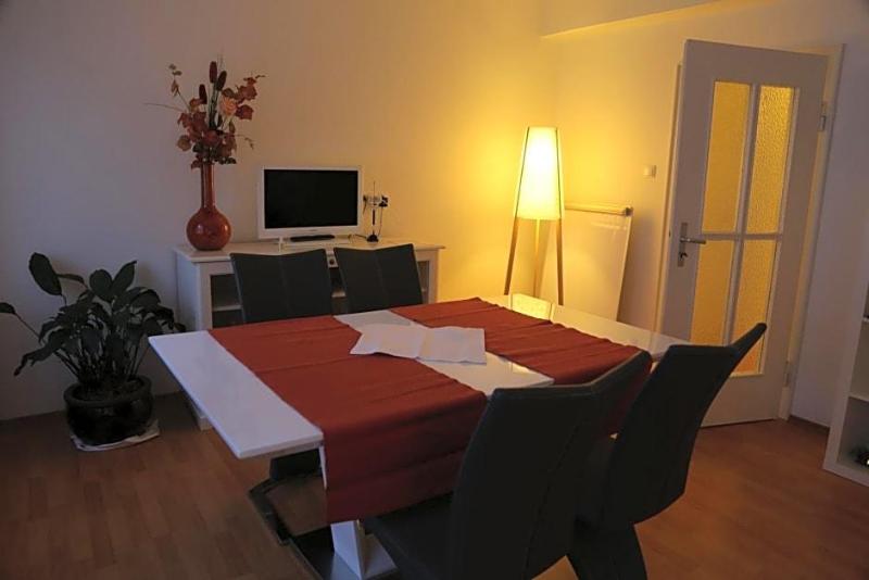 Hotel garni Löhndorf image