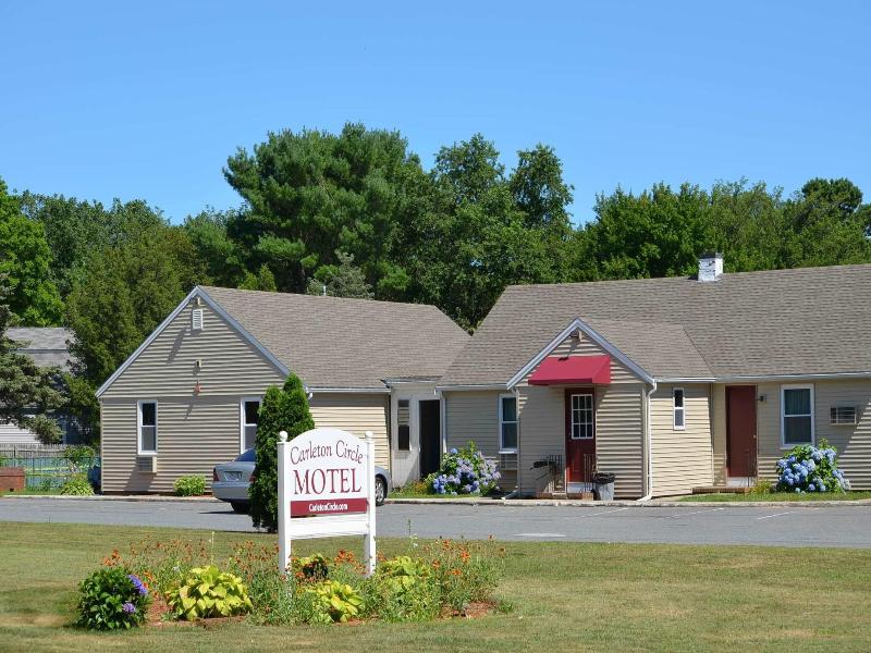 Carleton Circle Motel Falmouth image