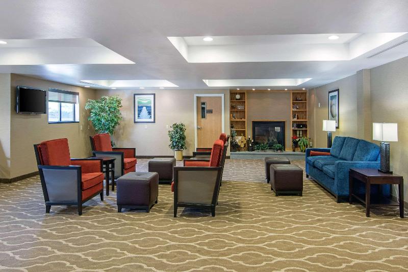 Comfort Inn & Suites Milford / Cooperstown image