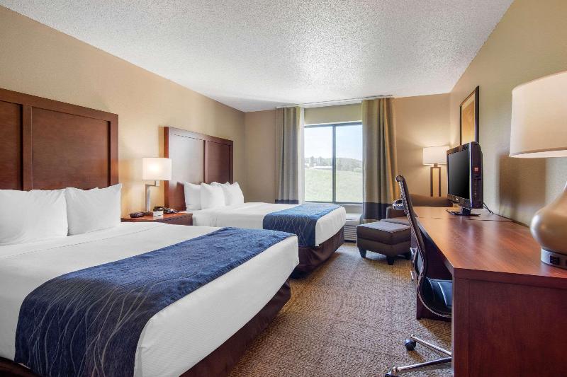 Comfort Inn & Suites Milford / Cooperstown image