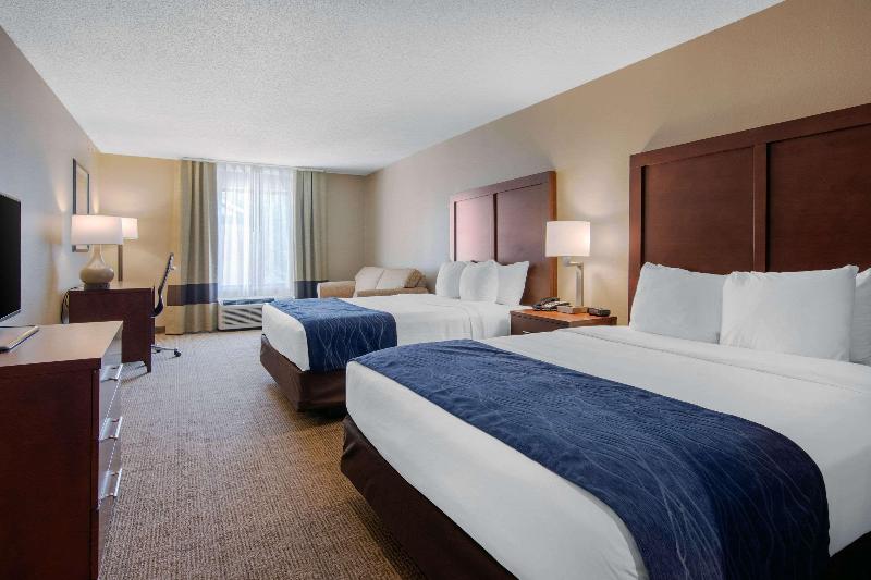 Comfort Inn & Suites Milford / Cooperstown image