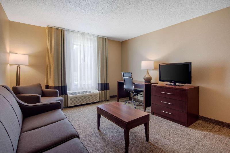 Comfort Inn & Suites Milford / Cooperstown image