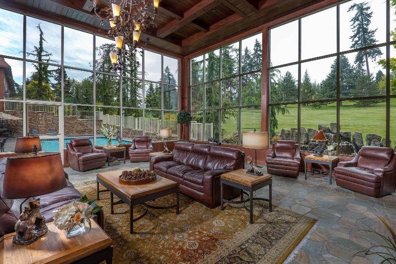 Olympic Lodge by Ayres