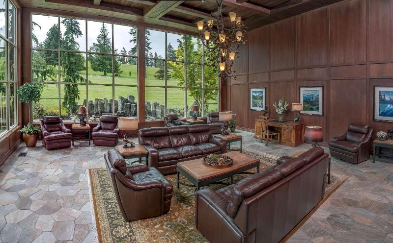 Olympic Lodge by Ayres
