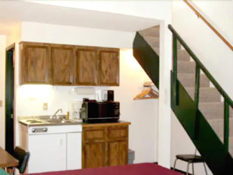 Brundage Inn image