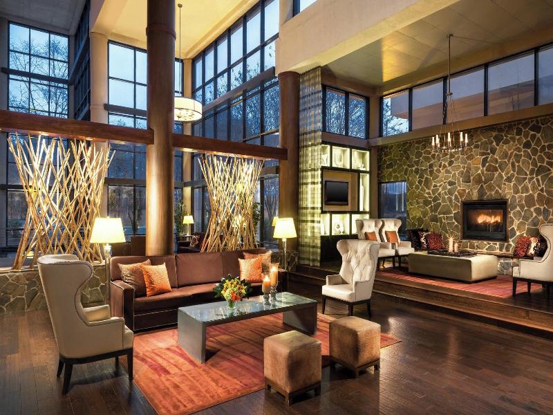 Sheraton Charlotte Airport Hotel image