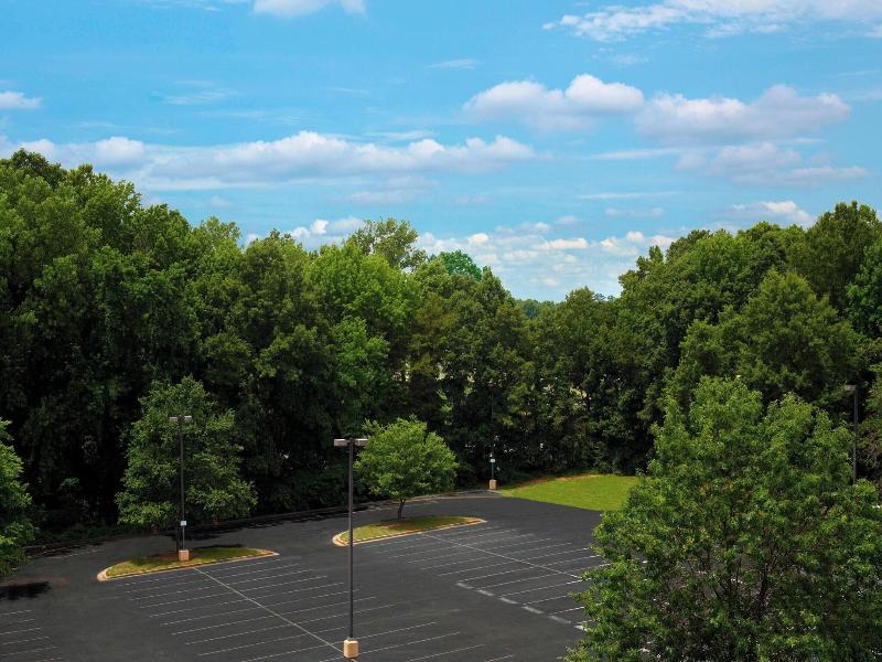 Sheraton Charlotte Airport Hotel image