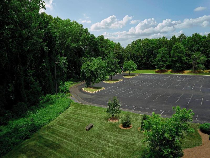 Sheraton Charlotte Airport Hotel image