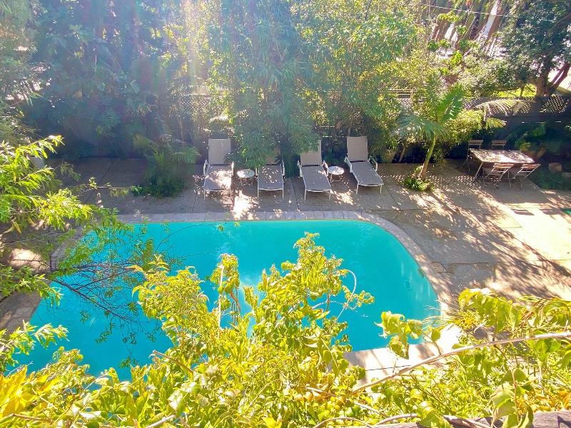 The Cape Standard Guest House image