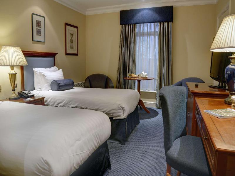 Manor Hotel Solihull, BW Signature Collection image