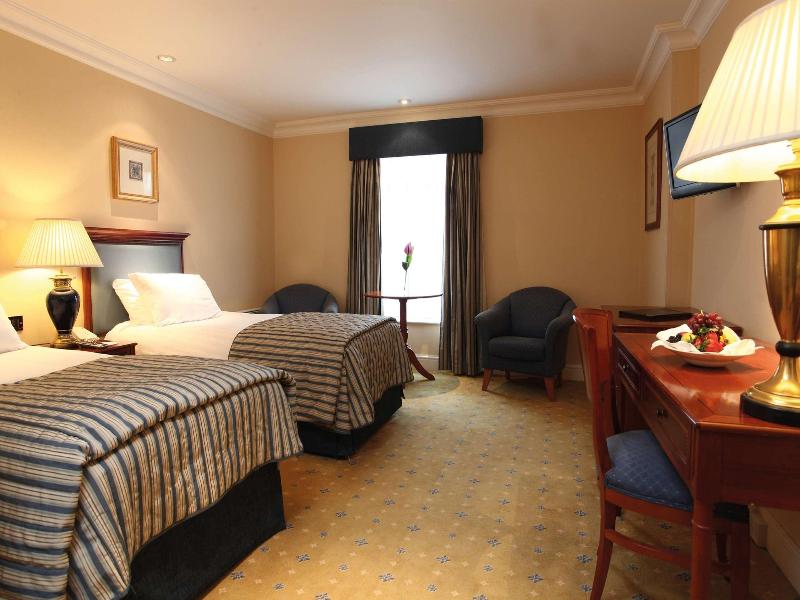 Manor Hotel Solihull, BW Signature Collection image