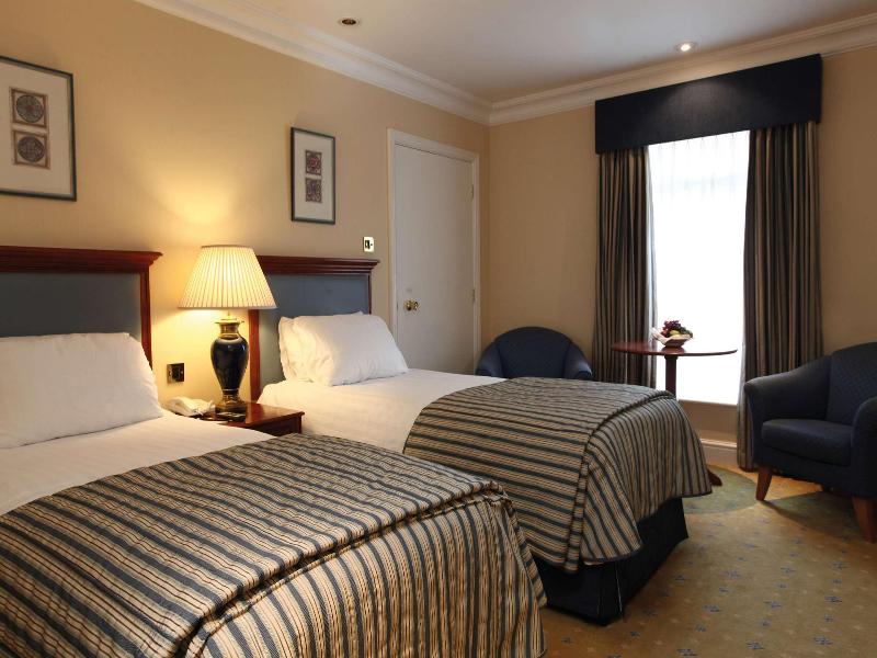 Manor Hotel Solihull, BW Signature Collection image
