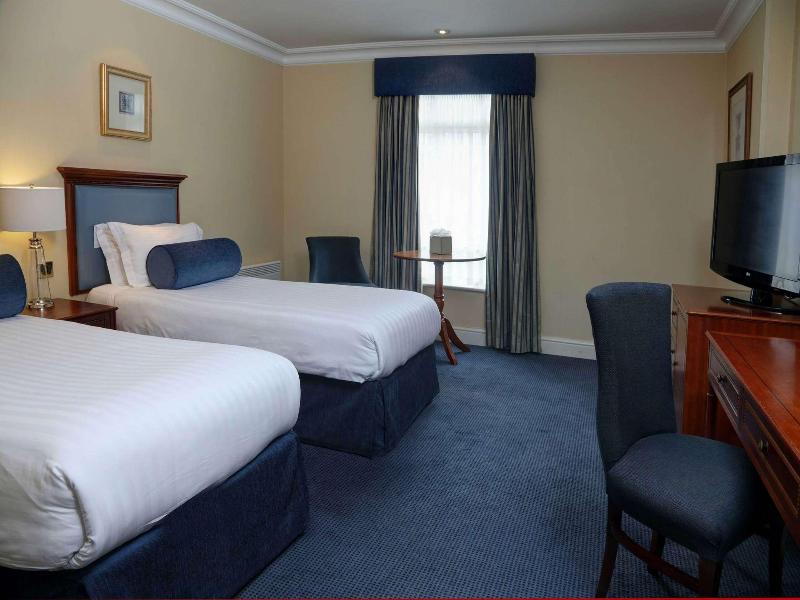 Manor Hotel Solihull, BW Signature Collection image