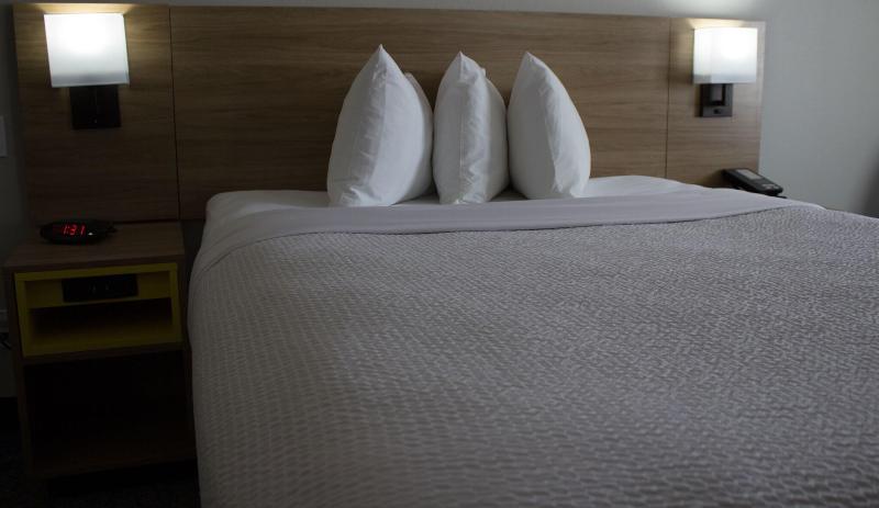 Days Inn by Wyndham Colby image