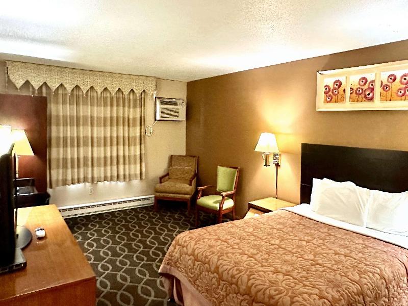 DOUBLE Accessible-Two Queen Beds